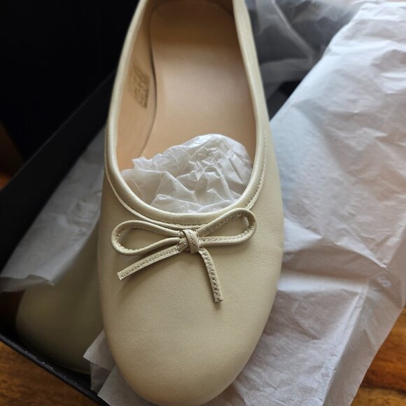 Alohas Oriana Cream Leather Ballet Flats NEW size 8 (39 EUR( - Picture 3 of 5